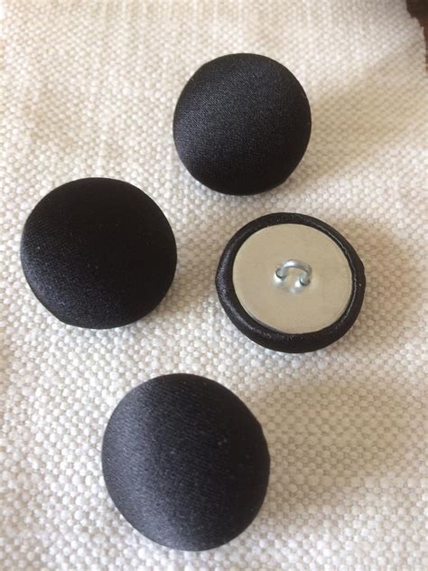 Tuxedo buttons. Things To Know About Tuxedo buttons. 